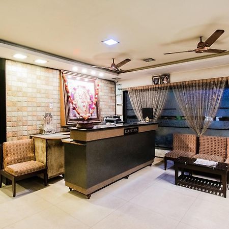 Hotel O Ssg Residency Visákhapatnam Kültér fotó